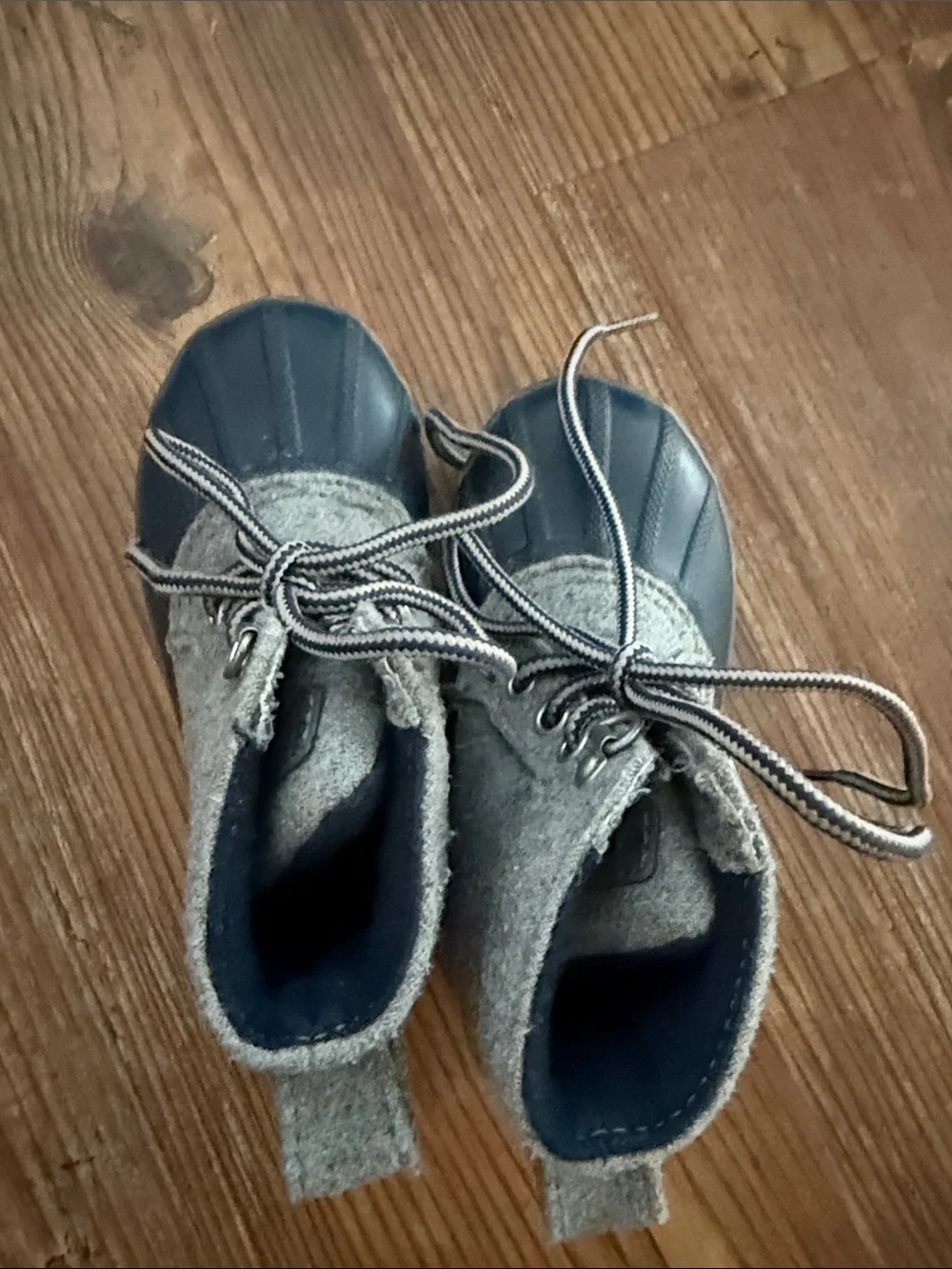 Sperry Kids Grey Felt and Navy Duck Boots